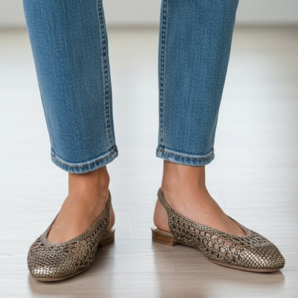 Stuart Weitzman “Wicket” Woven Slingback Flats | Size 6 | Made in Spain - Picture 9 of 9